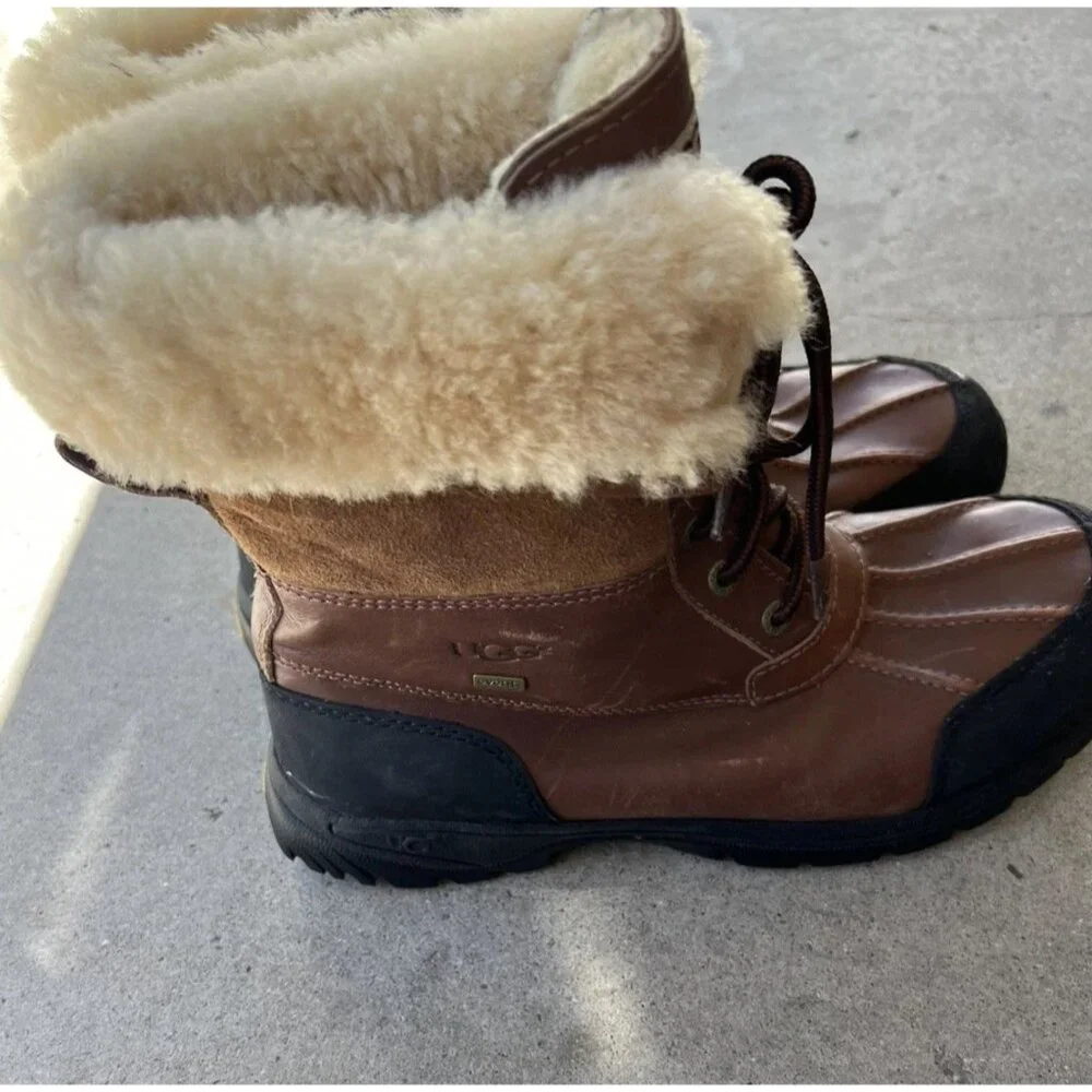 UGG BUTTE WORCHESTER STOUT WATERPROOF LEATHER SNOW BOOTS SIZE mens 9